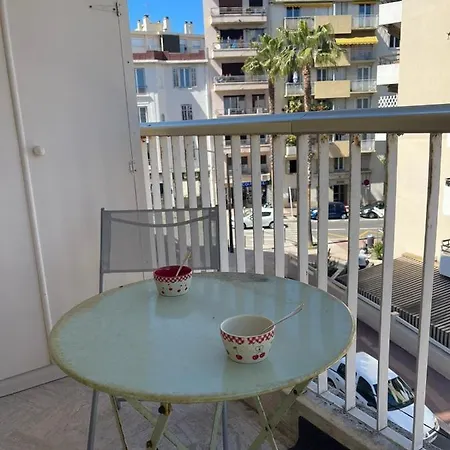 Renting Spacious 1 Bedroom In Center With A Parking *